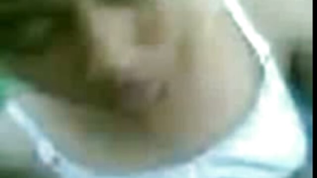 Busty cougar Amber Lynn cunnilingus नंतर छान blowjob देते