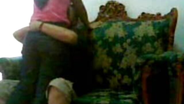 एक्स-रेट आंतरजातीय त्रिगुणाचा पराक्रम. feisty sluts Katja आणि Heidi