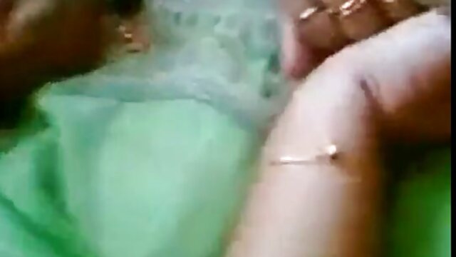 टॅटू हुकर जोआना एंजेल एका गरम रक्ताच्या मँडिंगोसह हुक करते